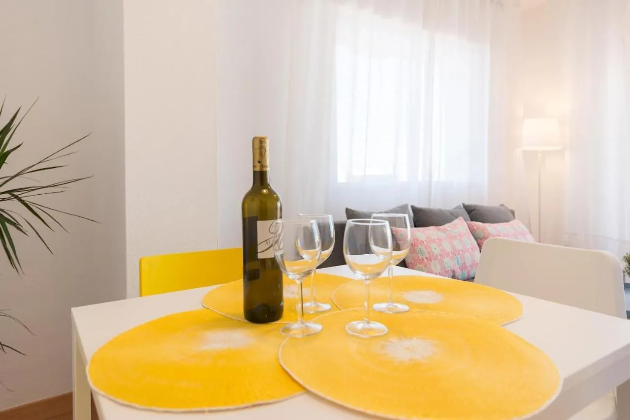 Malagasuite Pier Fuengirola Apartment