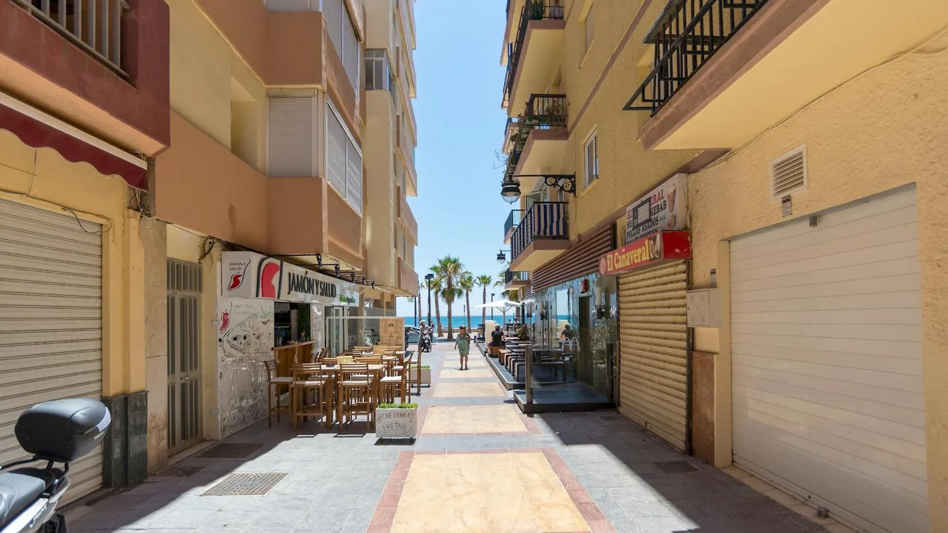 Malagasuite Pier Fuengirola Spain